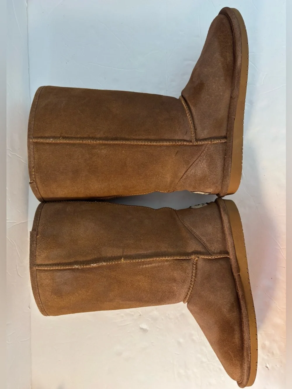BEARPAW Emma Brown Suede Boots Size 9